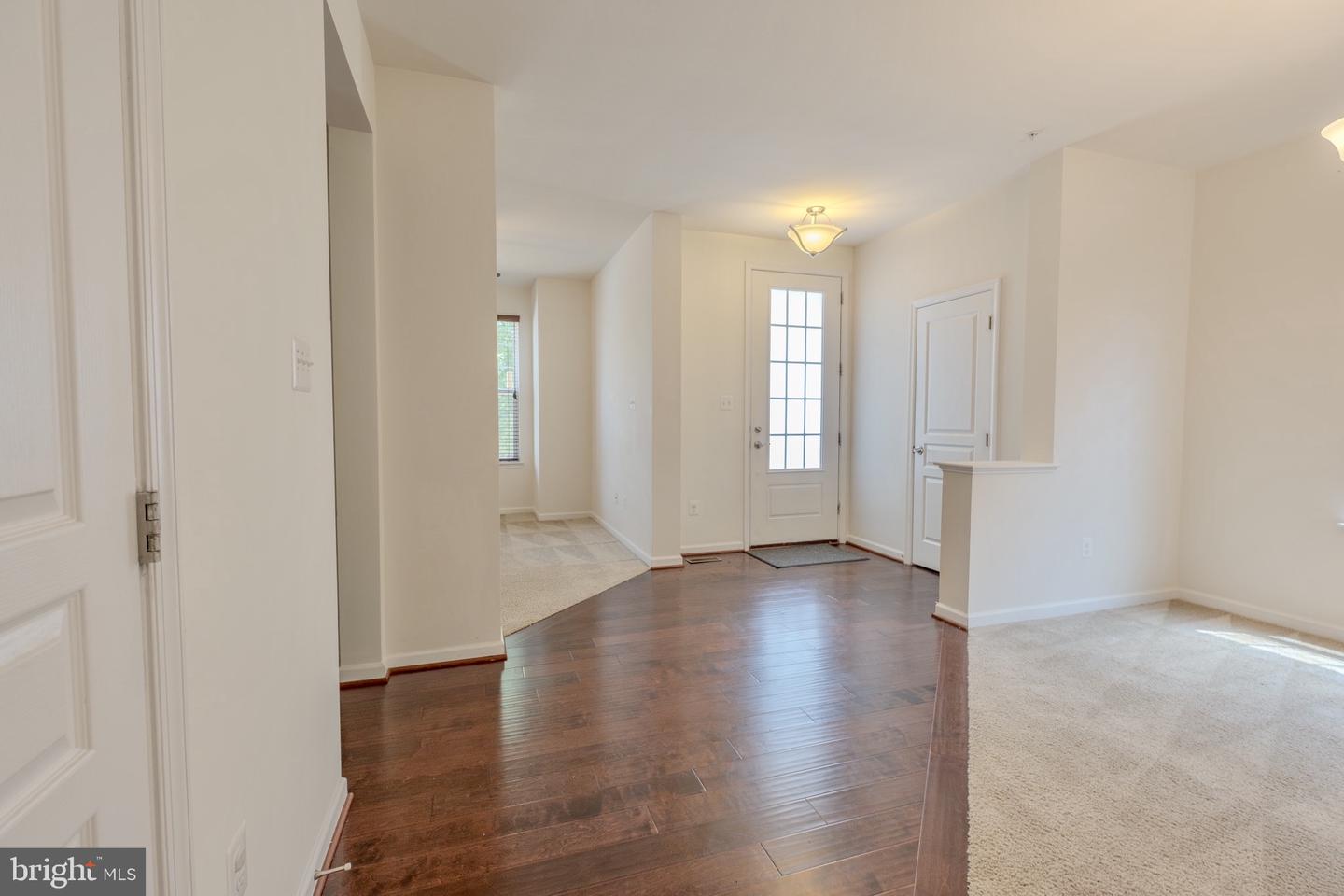 43699 Sweetbay St Property Photo 2