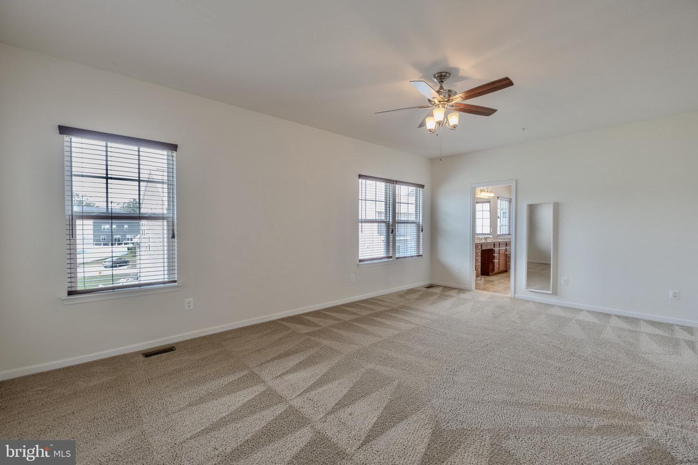 43699 Sweetbay St Property Photo 12