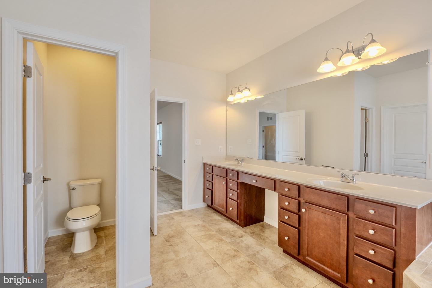 43699 Sweetbay St Property Photo 13