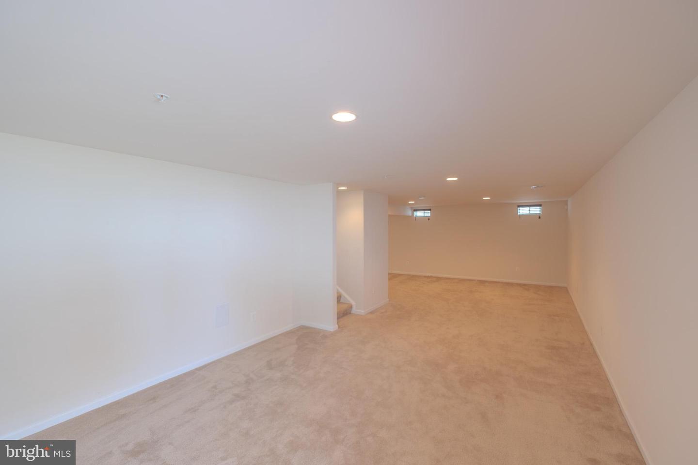 43699 Sweetbay St Property Photo 27