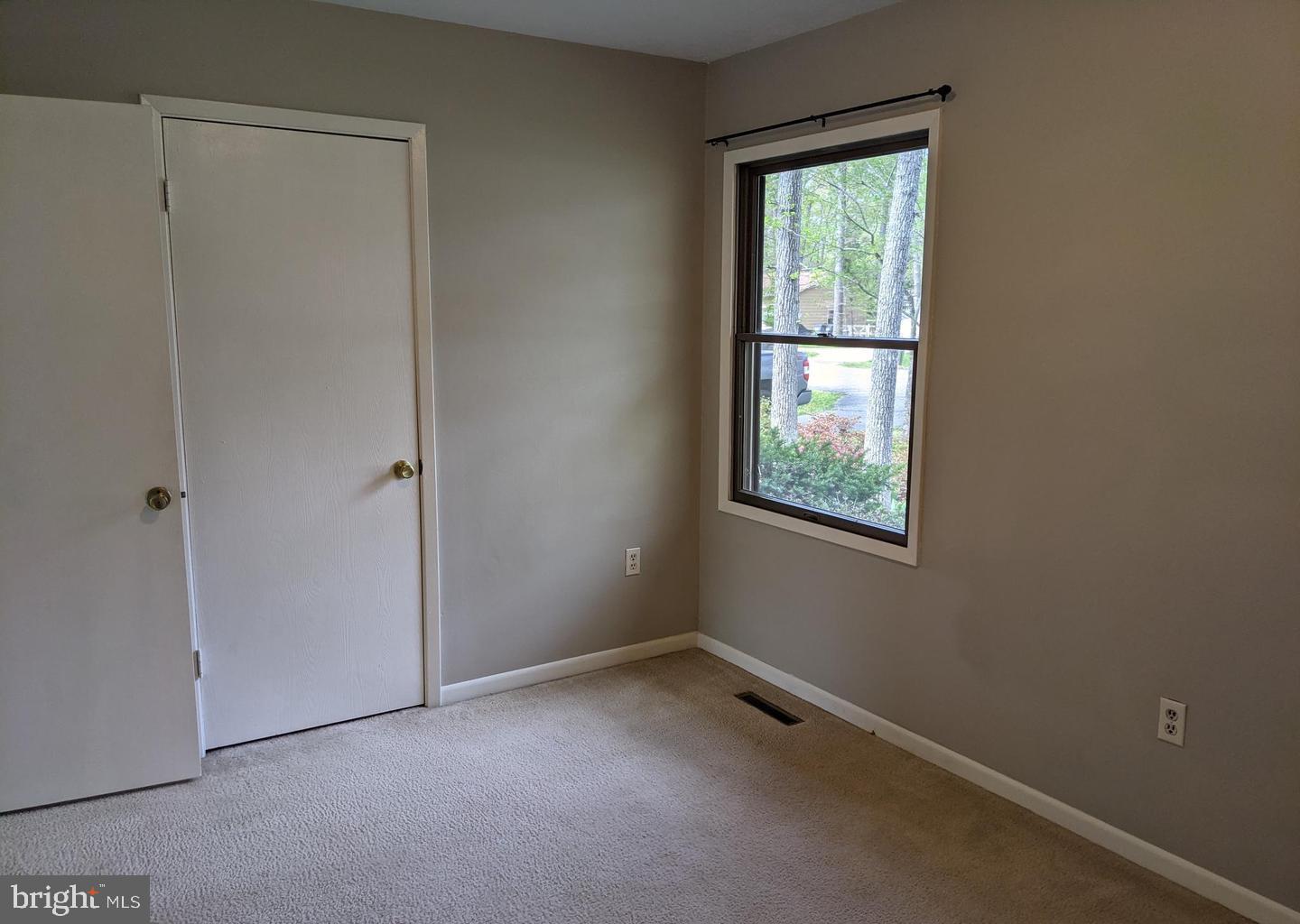 21585 America St Property Photo 12