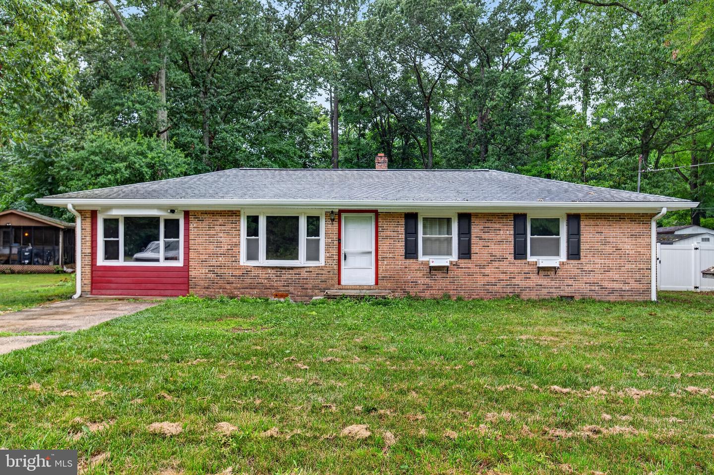 21465 Indian Bridge Rd Property Photo 1