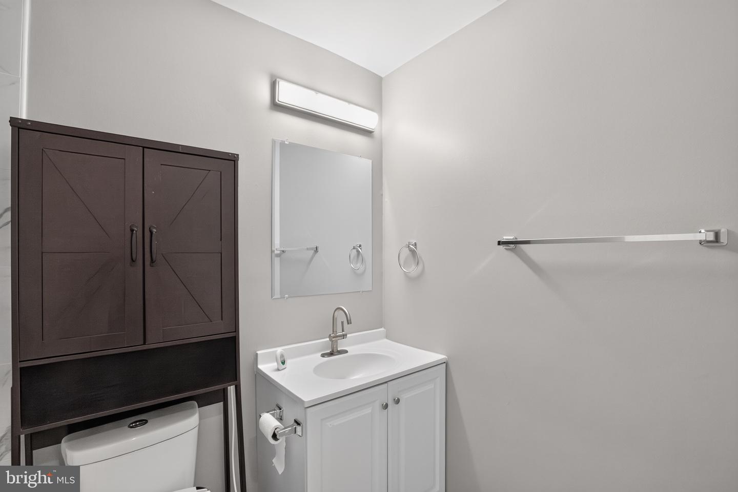 21465 Indian Bridge Rd Property Photo 9