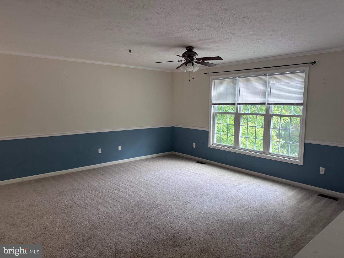 23047 Gunston Dr Property Photo 4