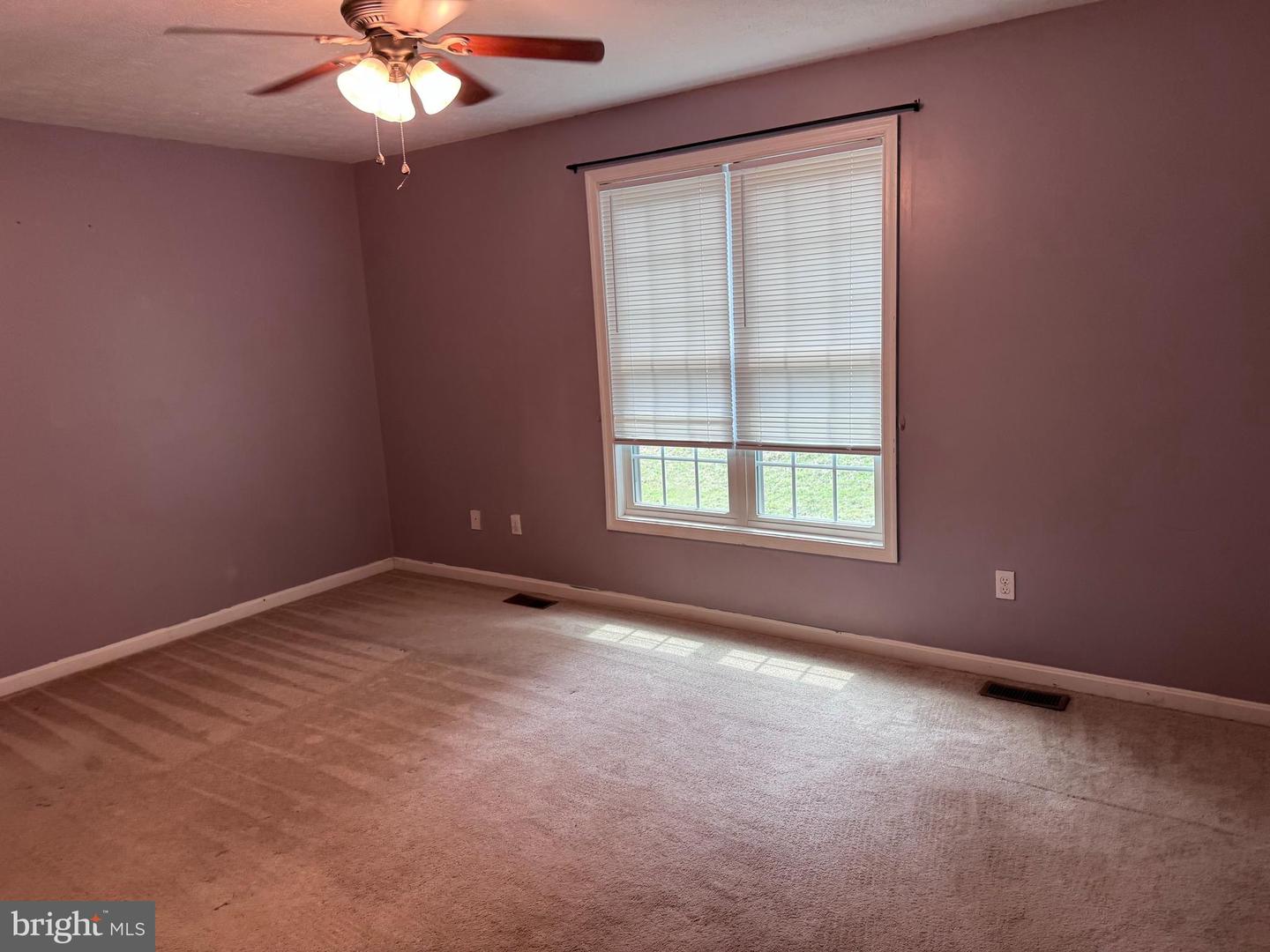 23047 Gunston Dr Property Photo 17