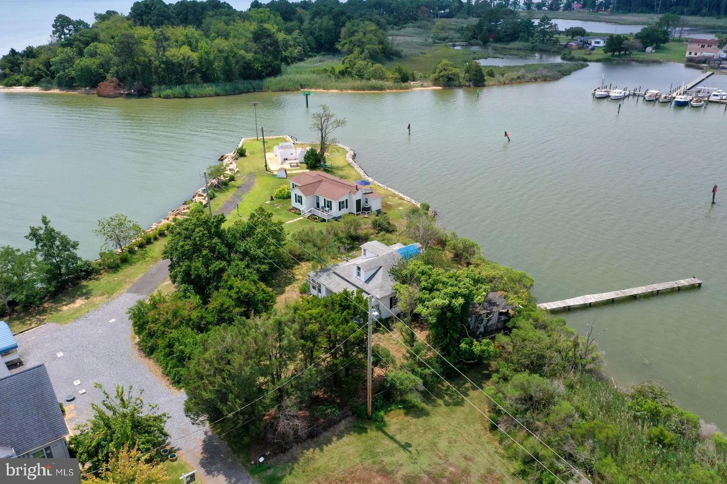 16102 PINEY POINT Property Photo 1