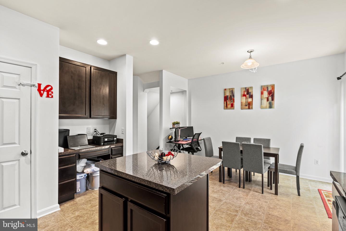 22416 Dark Star Way Property Photo 11