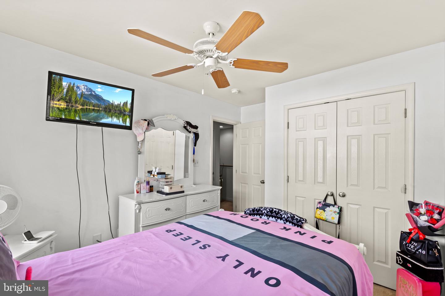 22416 Dark Star Way Property Photo 19