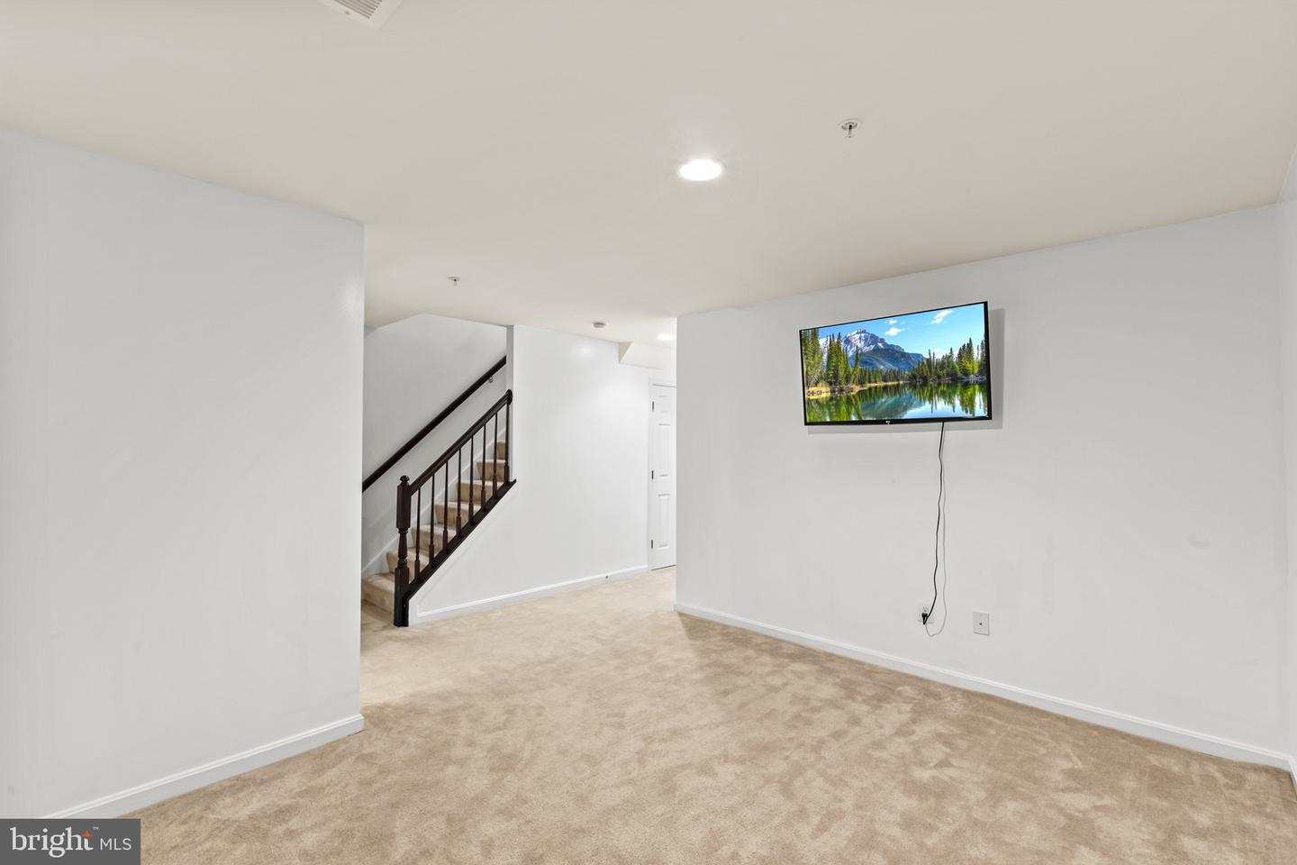 22416 Dark Star Way Property Photo 23