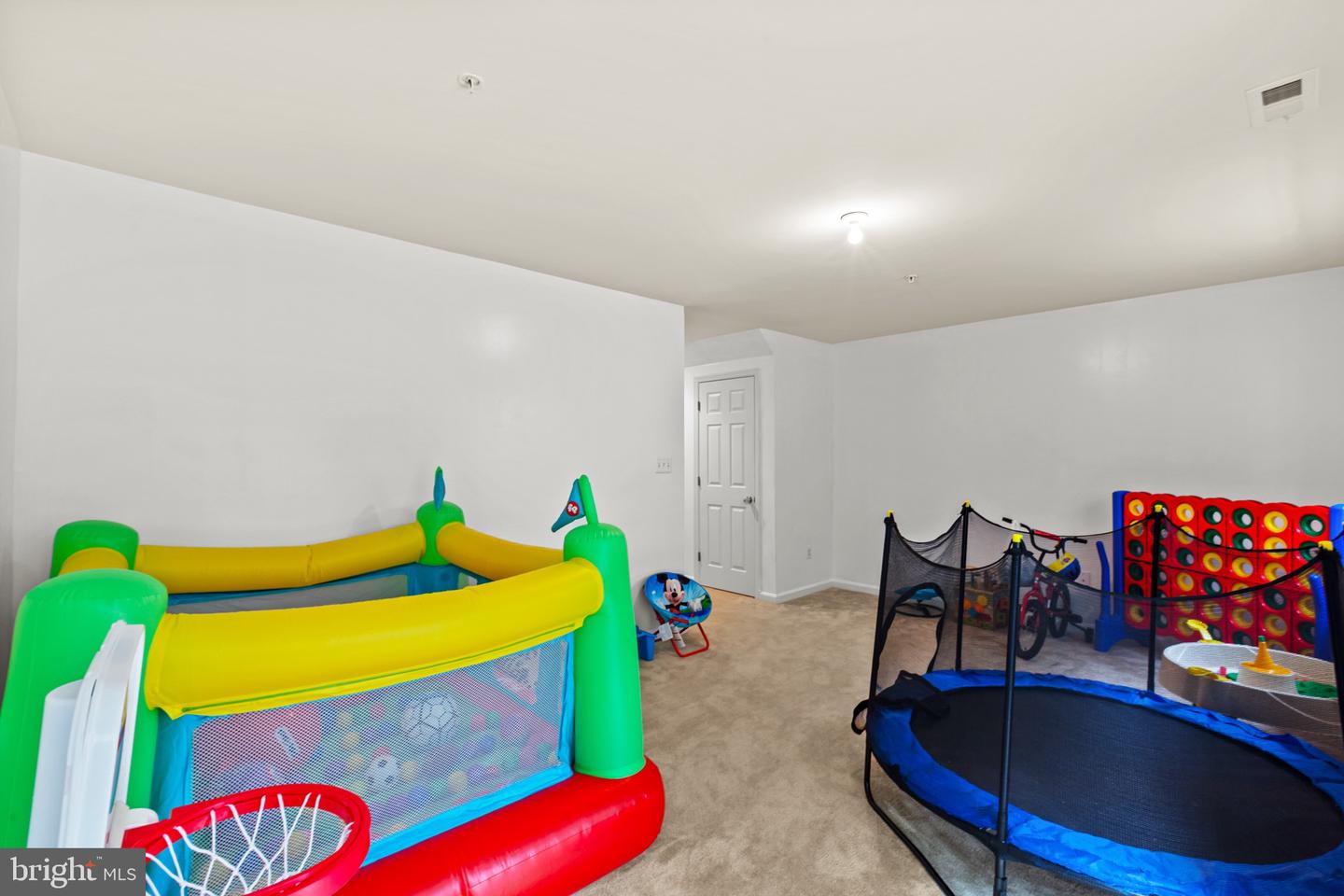 22416 Dark Star Way Property Photo 28