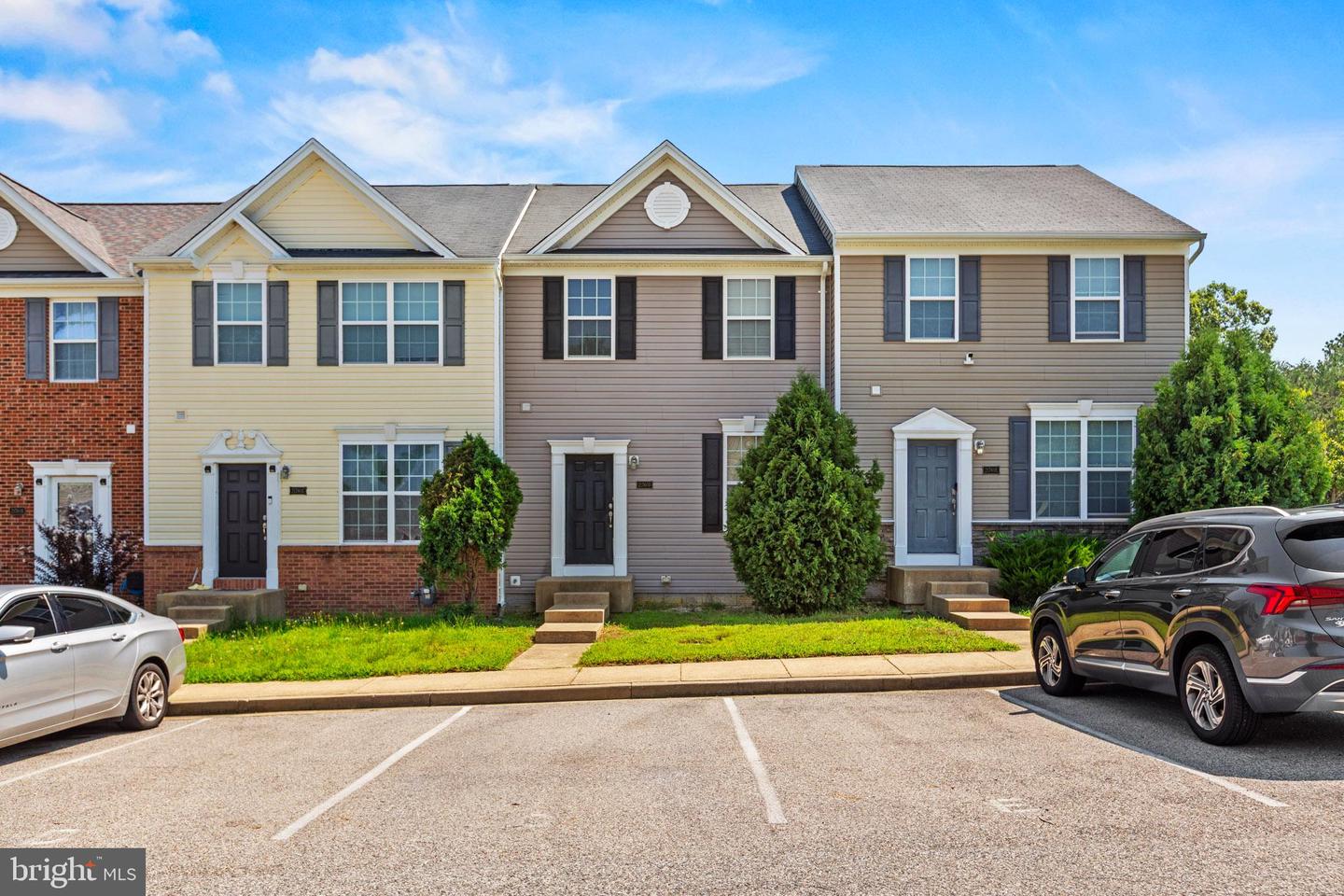 21760d Winter Bloom Ln Property Photo 2