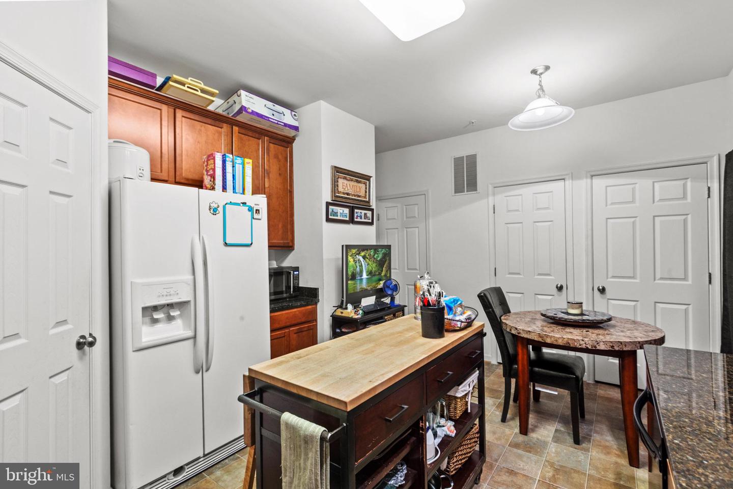 21760d Winter Bloom Ln Property Photo 9