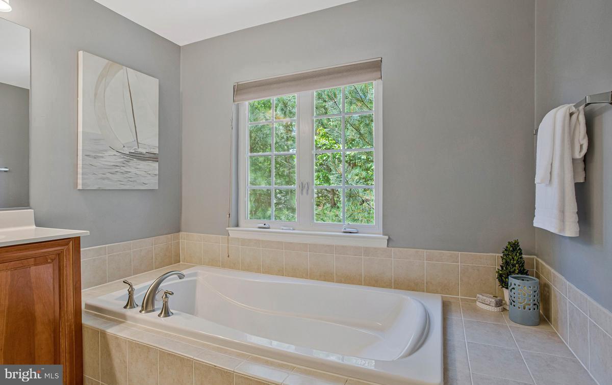 23435 Aster Way Property Photo 20