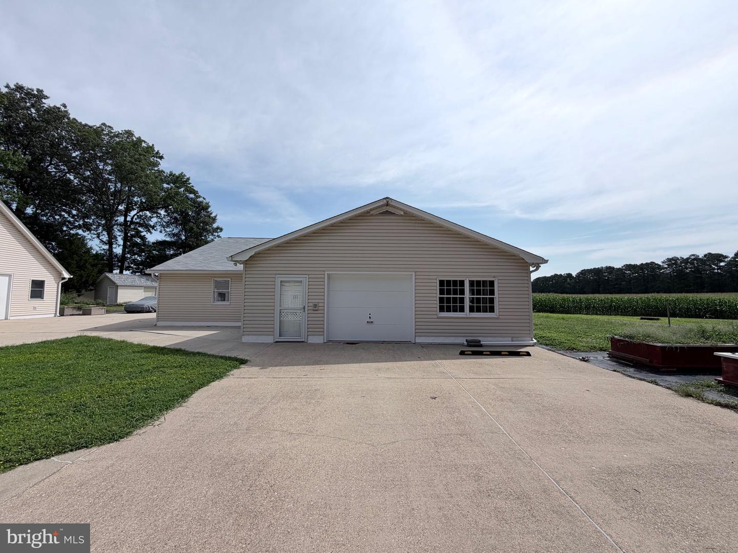 45146 ANDOVER ESTATES RD #7/SHOP Property Photo 1