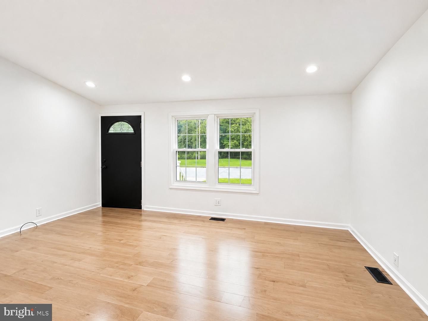 21508 Forest Run Dr Property Photo 6