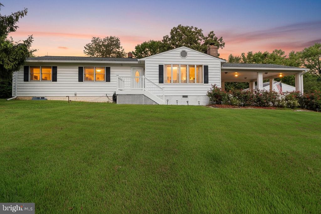 23655 Daniel Farm Ln Property Photo 1