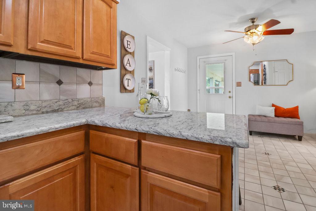 23655 Daniel Farm Ln Property Photo 20
