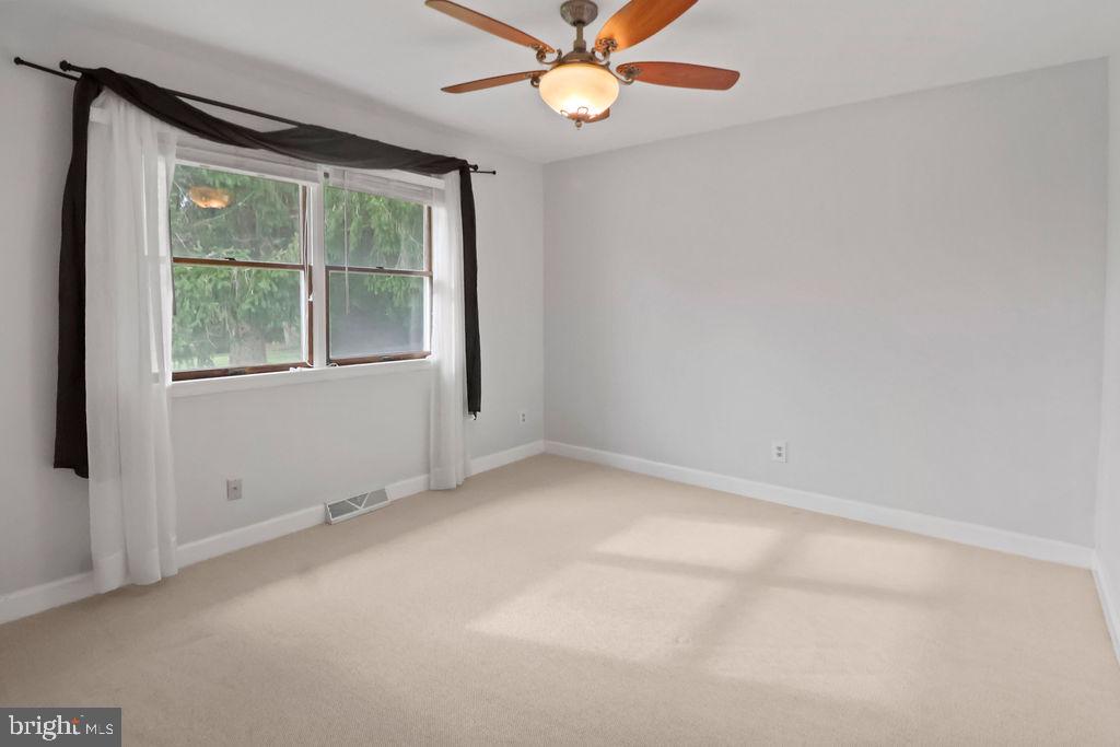 23655 Daniel Farm Ln Property Photo 37