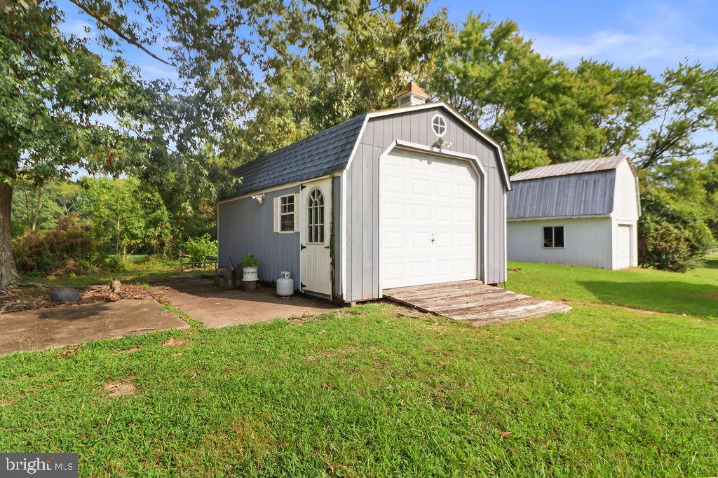 23655 Daniel Farm Ln Property Photo 45