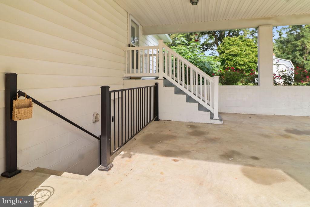 23655 Daniel Farm Ln Property Photo 48