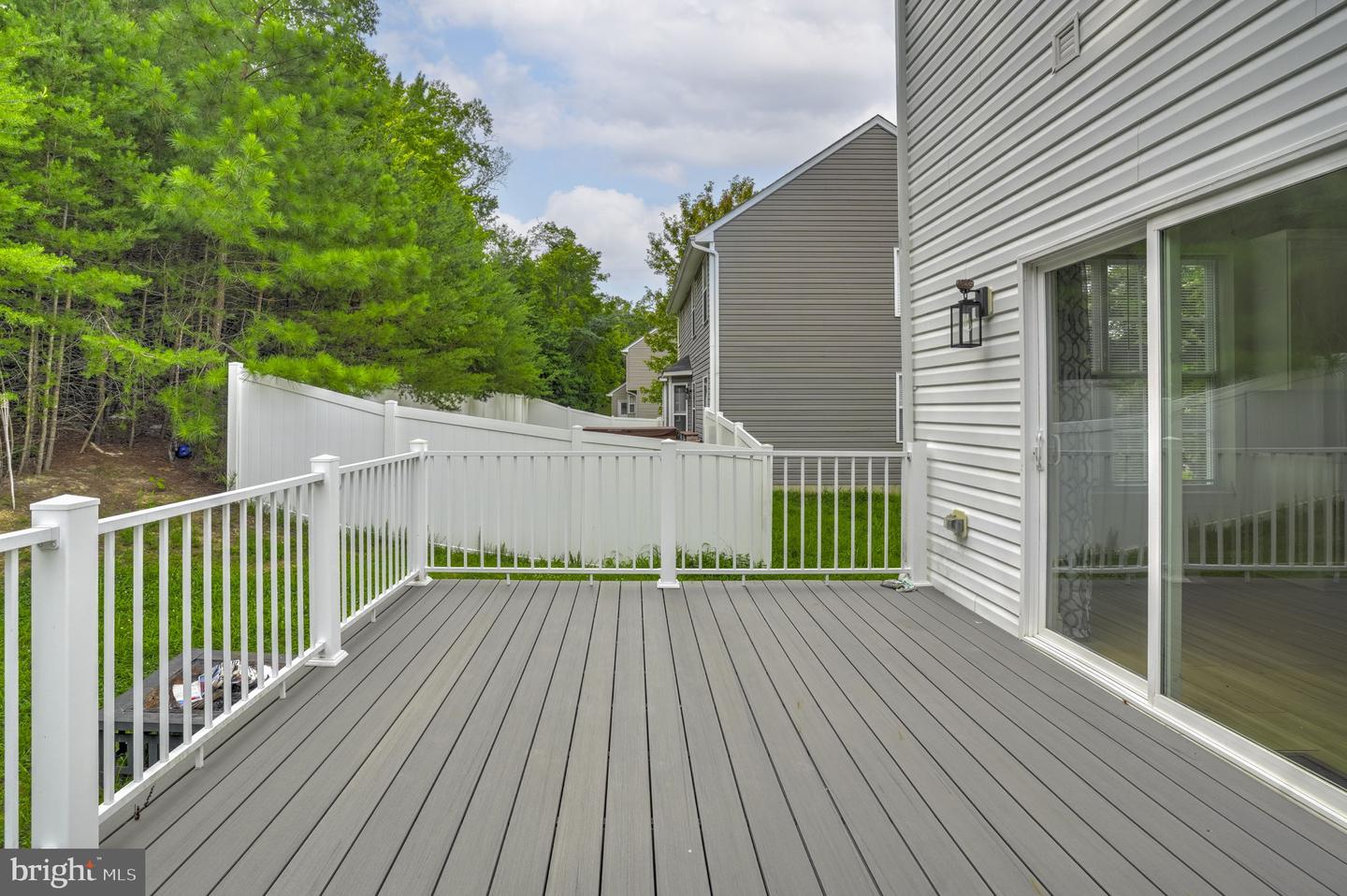 22621 Woods Ln Property Photo 36