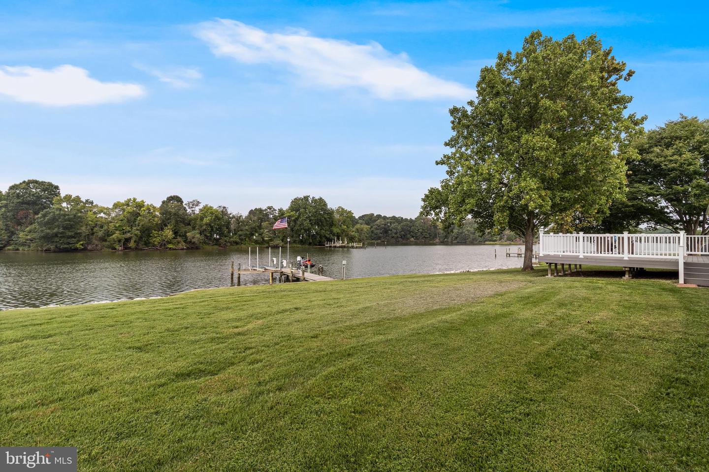38884 Collinwood Dr Property Photo 4