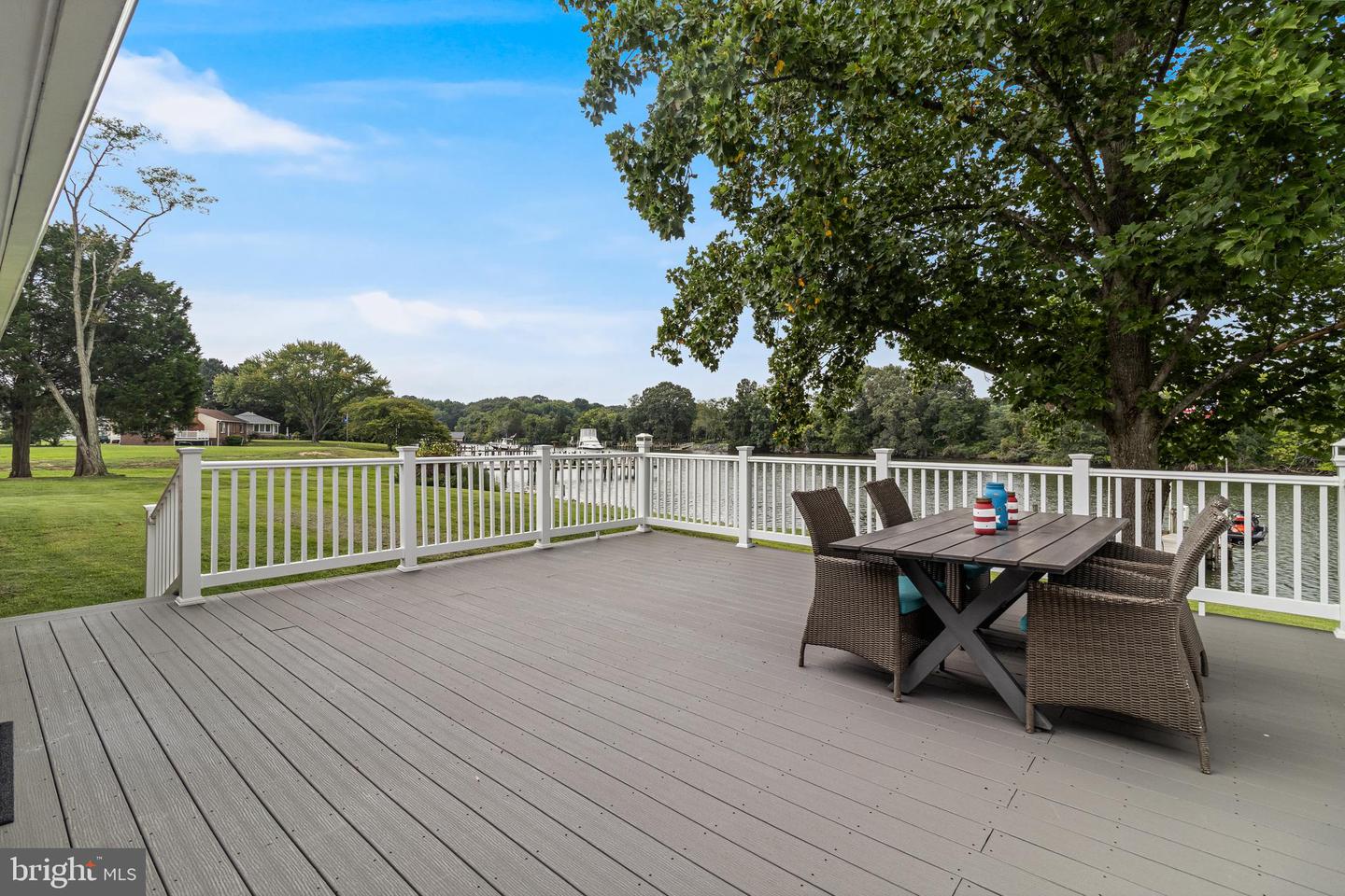 38884 Collinwood Dr Property Photo 24