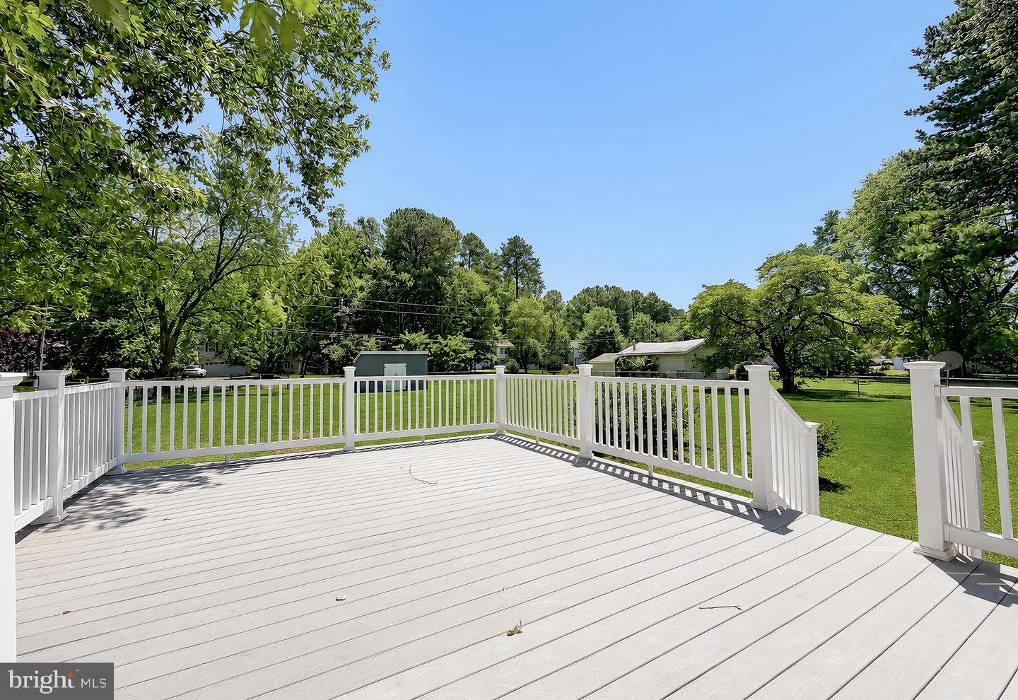 43927 Lanedon Dr Property Photo 6