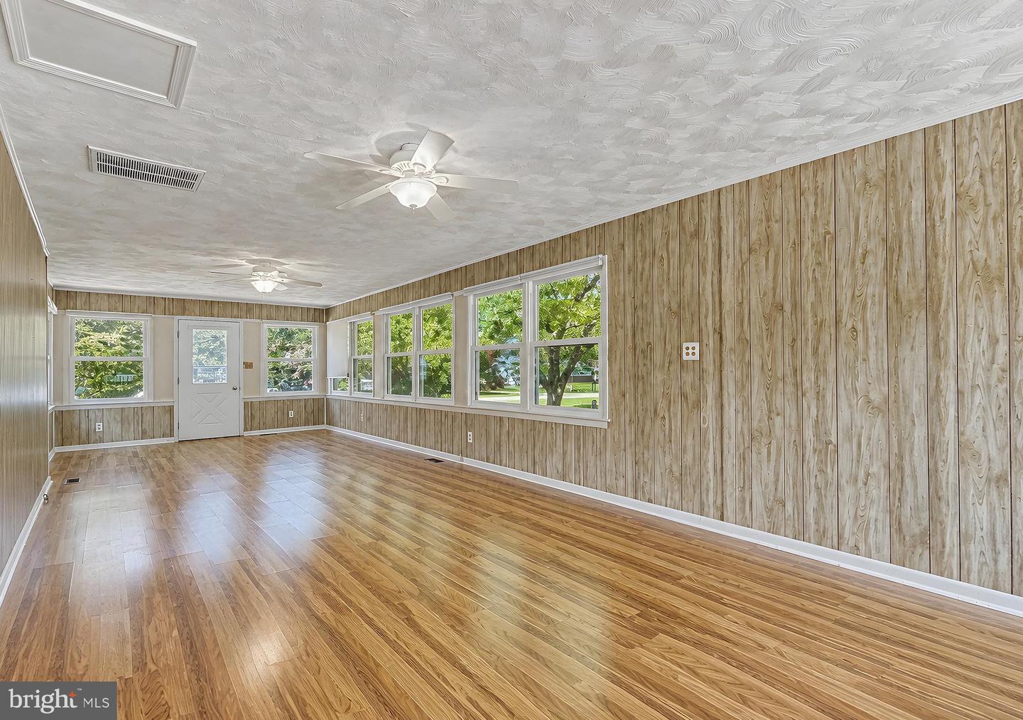 43927 Lanedon Dr Property Photo 22