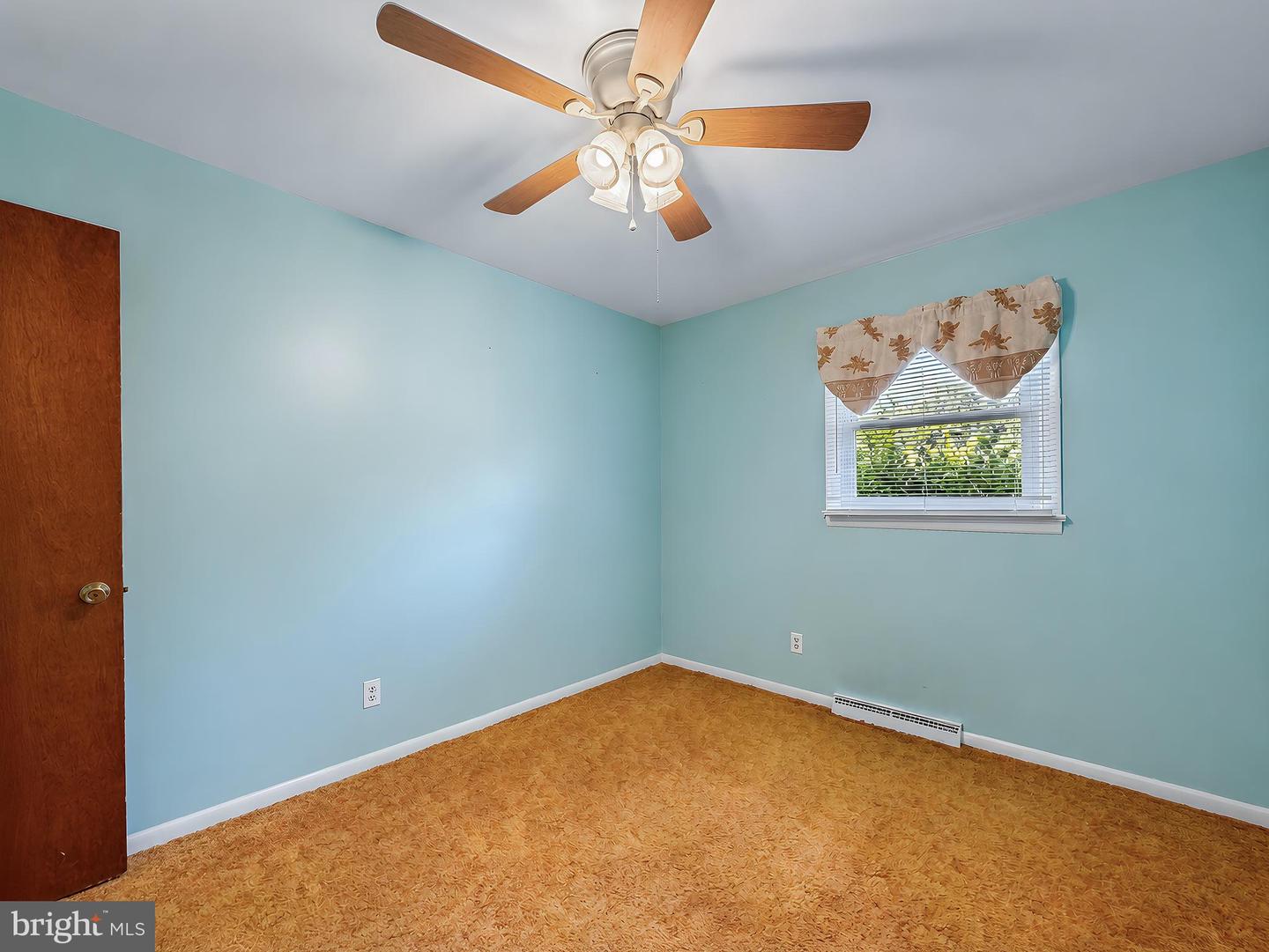 43927 Lanedon Dr Property Photo 28