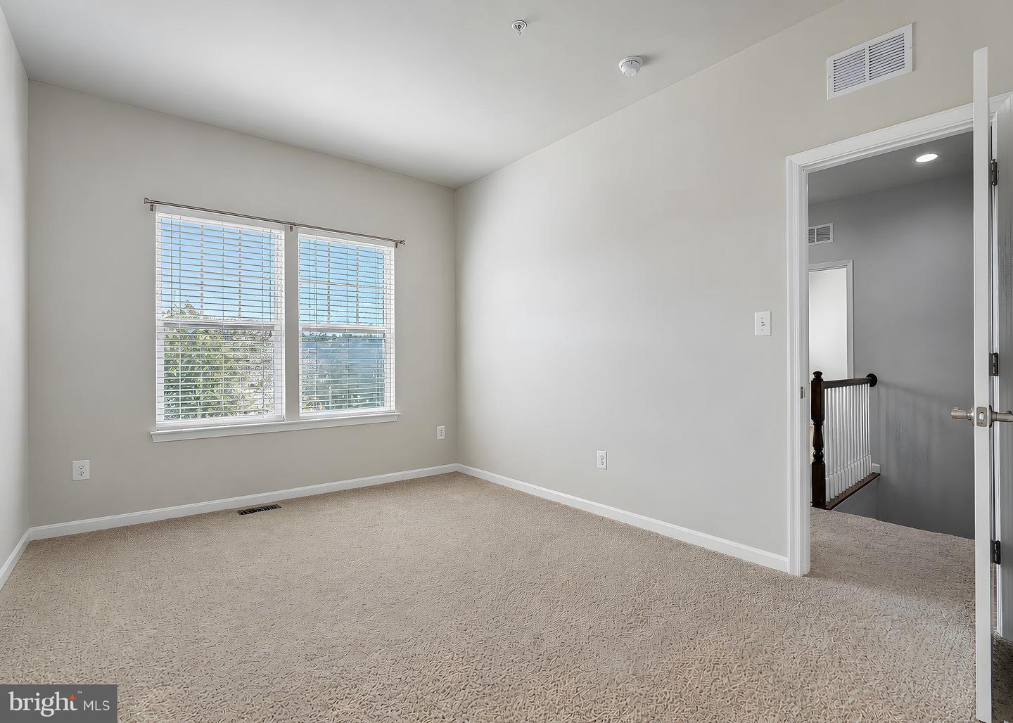 22931 Snow Leopard Dr Property Photo 36