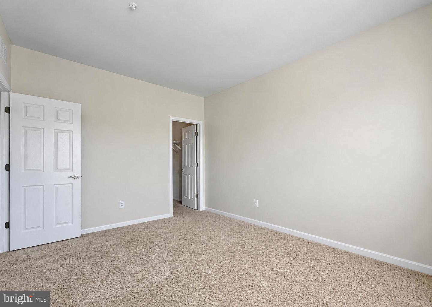 22931 Snow Leopard Dr Property Photo 38