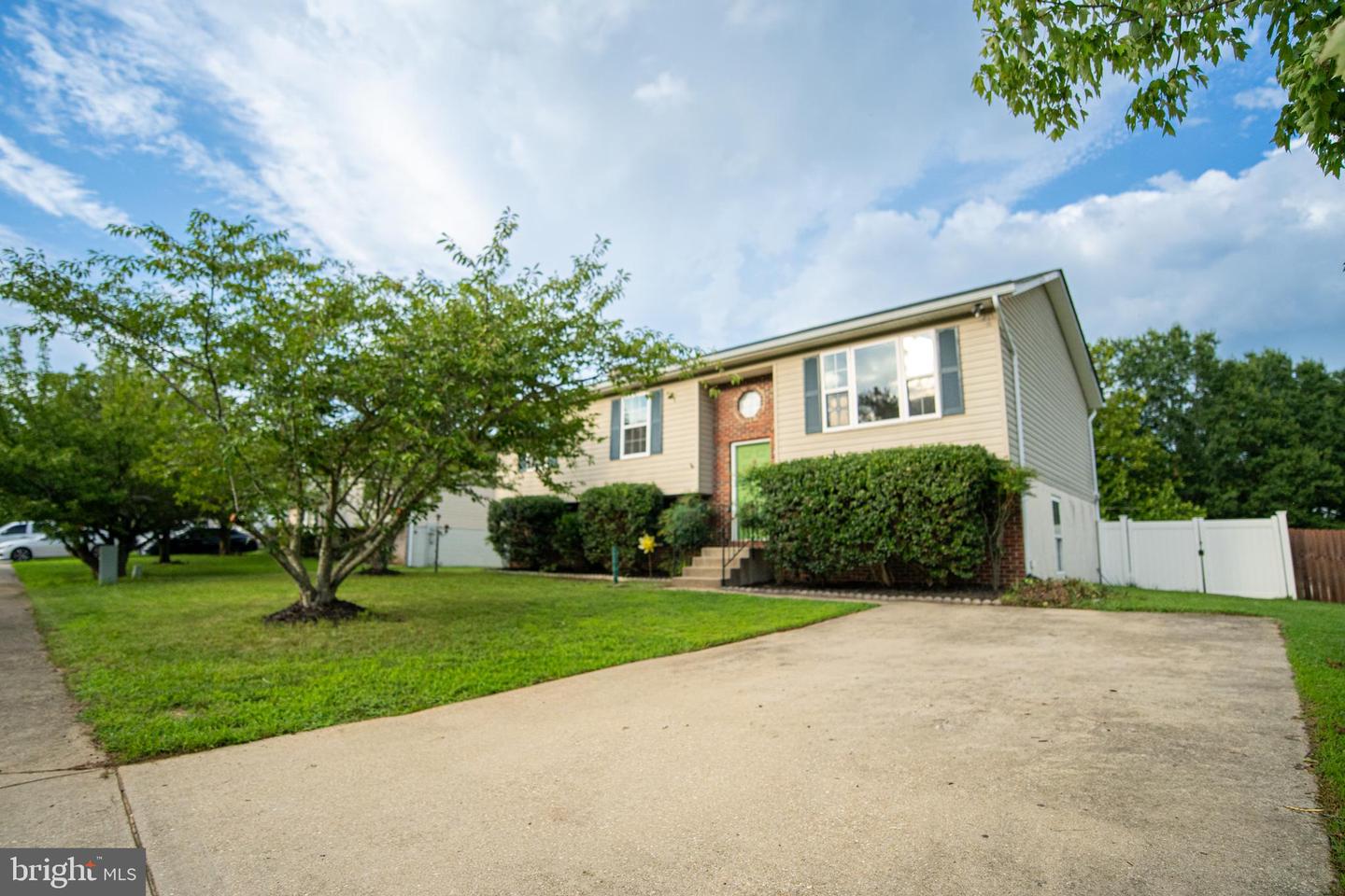 21964 BARKENTINE CT