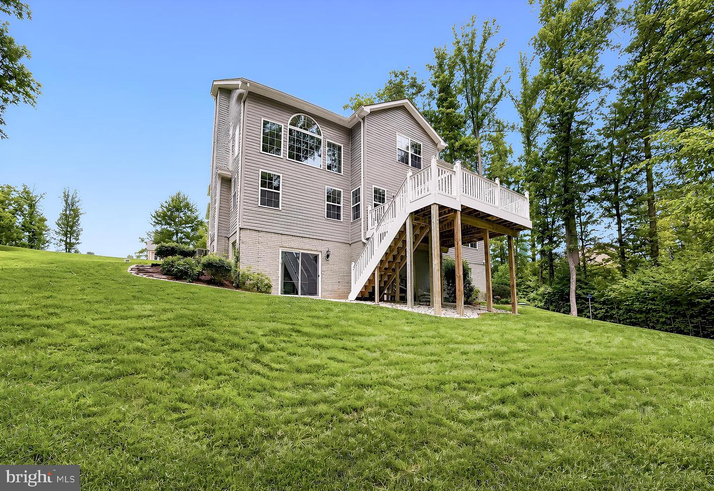 25958 Haven View Ct Property Photo 9