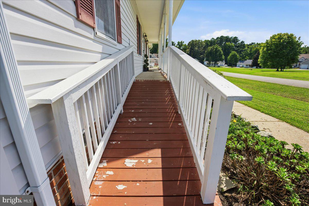 22715 Saint Winifreds Ln Property Photo 20
