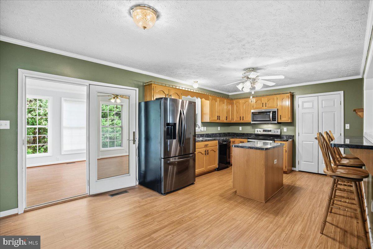 22715 Saint Winifreds Ln Property Photo 32
