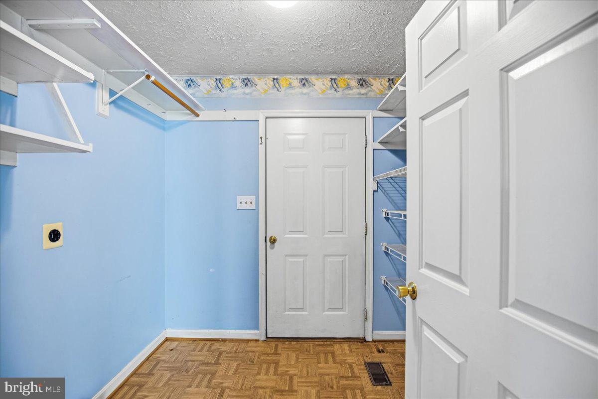 22715 Saint Winifreds Ln Property Photo 46