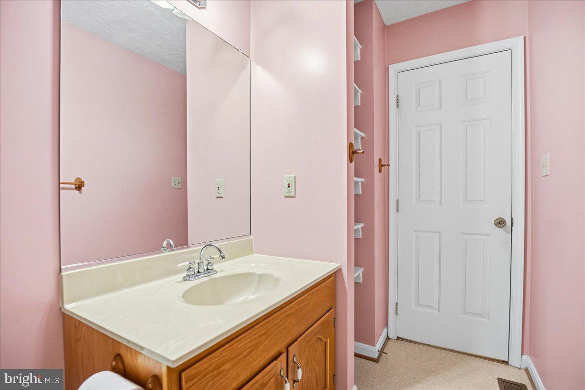 22715 Saint Winifreds Ln Property Photo 51