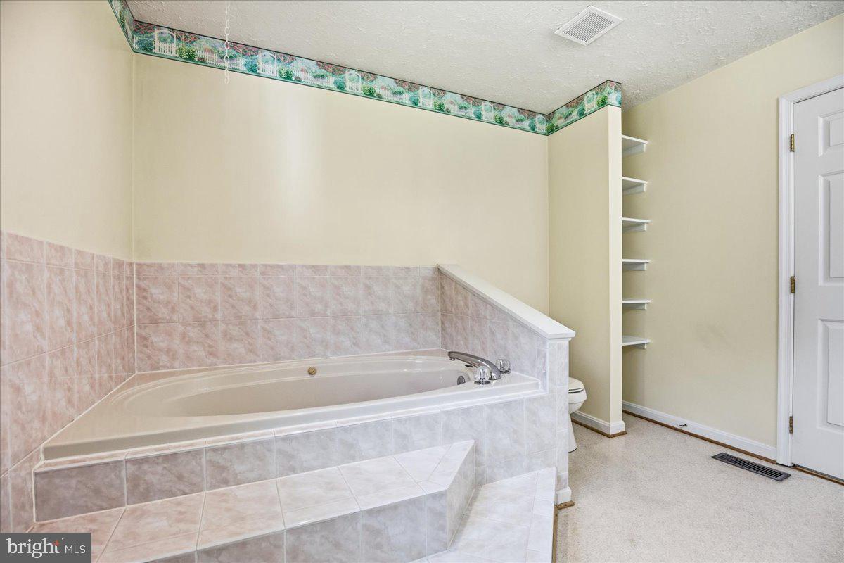 22715 Saint Winifreds Ln Property Photo 60