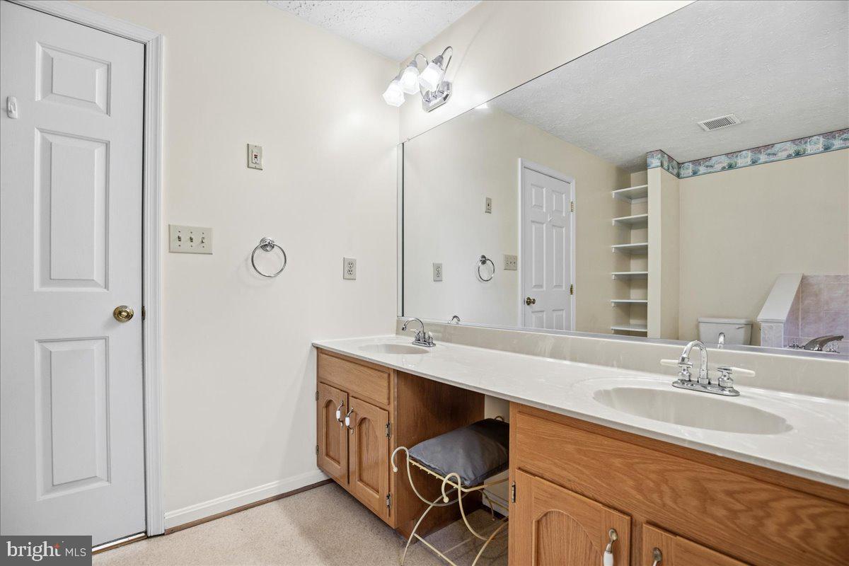22715 Saint Winifreds Ln Property Photo 61