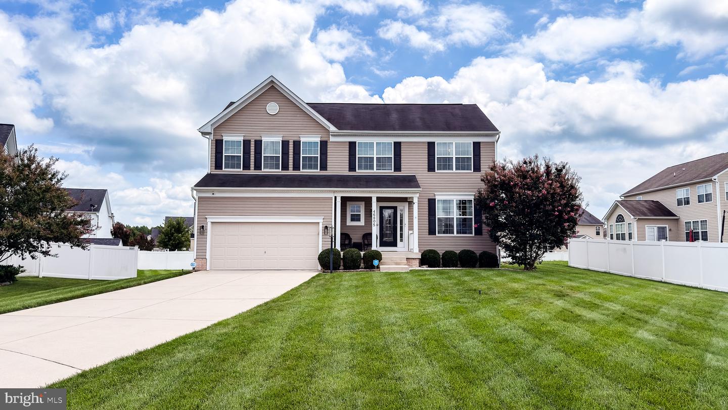 46805 Wentworth Ct Property Photo 1