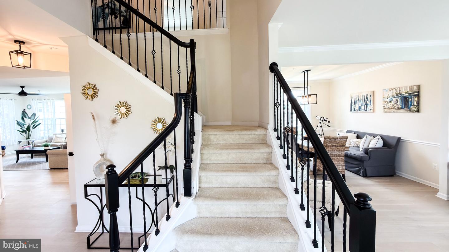 46805 Wentworth Ct Property Photo 4