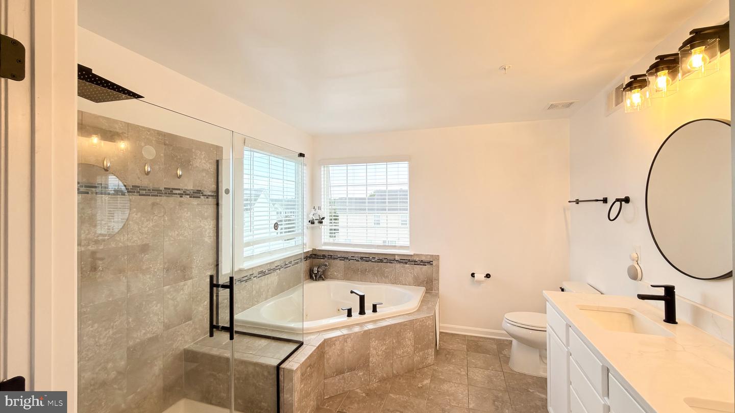 46805 Wentworth Ct Property Photo 23