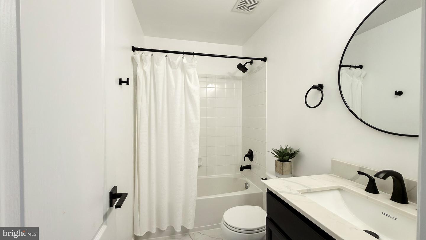 46805 Wentworth Ct Property Photo 35