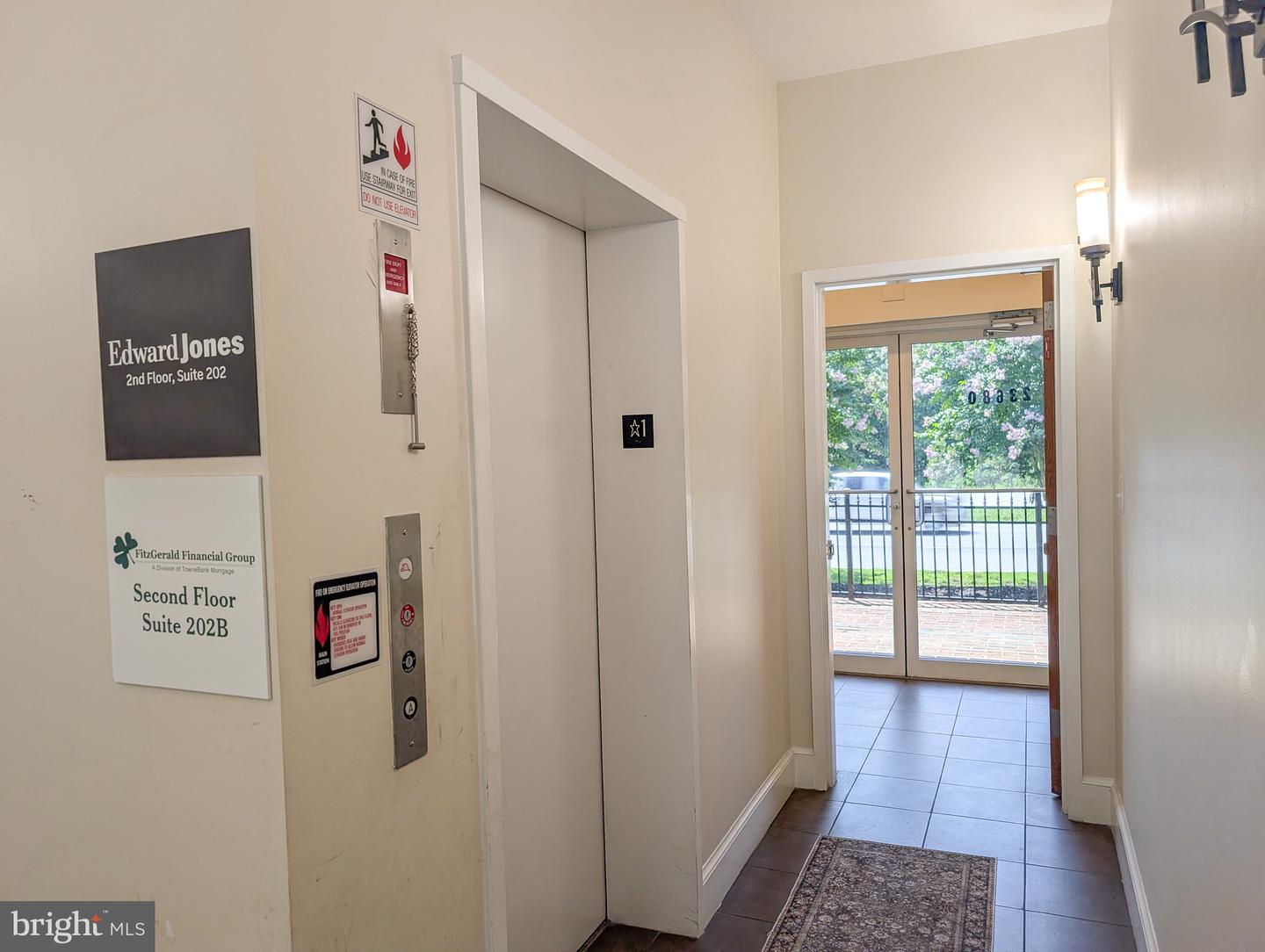 23680 Three Notch Rd #202-b Property Photo 14