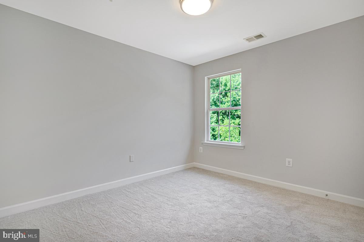 47158 Powhatan Ct Property Photo 30