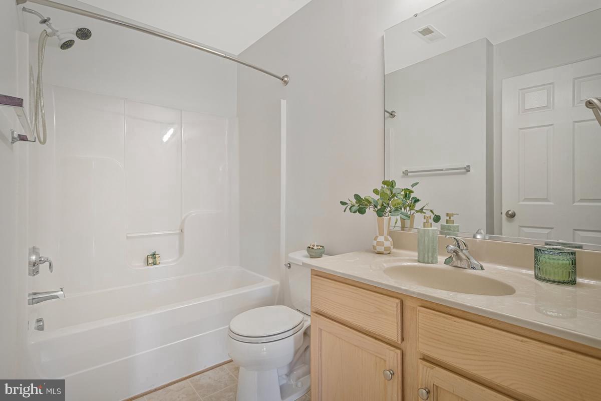 47158 Powhatan Ct Property Photo 32