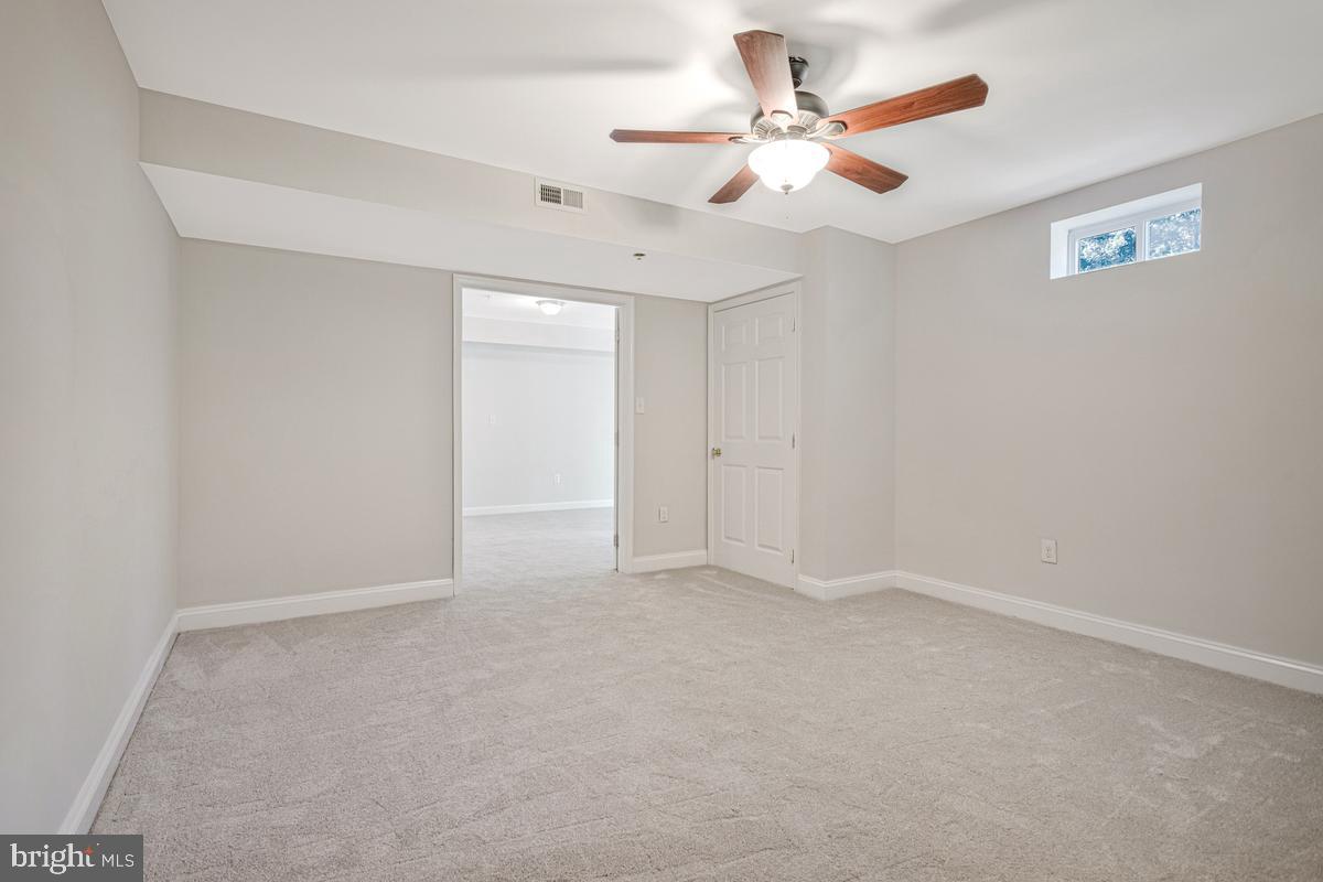 47158 Powhatan Ct Property Photo 38