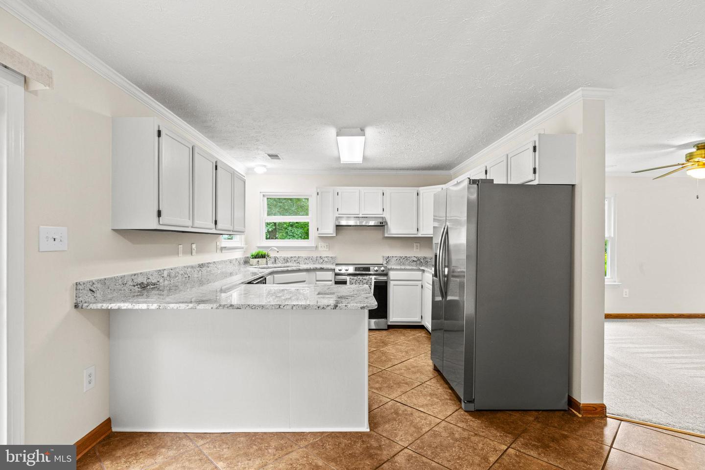 21268 Scarborough Dr Property Photo 4