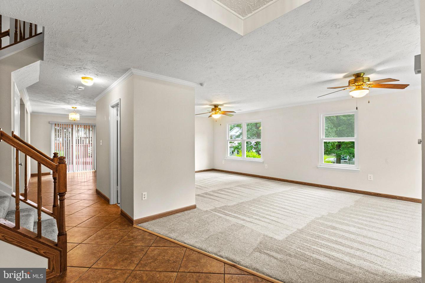 21268 Scarborough Dr Property Photo 9